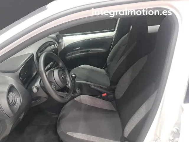 Toyota Aygo X Cross