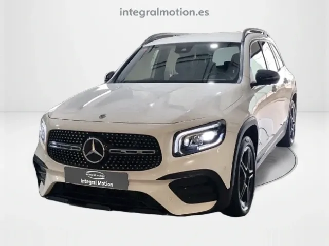 Mercedes GLB