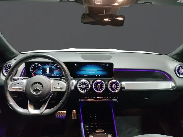 Mercedes GLB