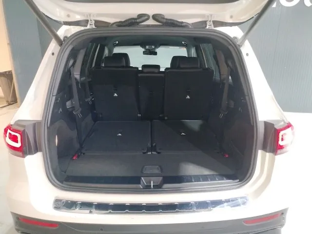 Mercedes GLB