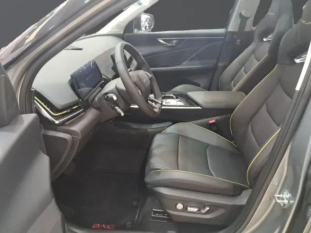 Baic X55