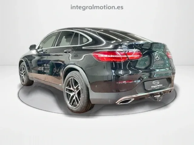 Mercedes GLC