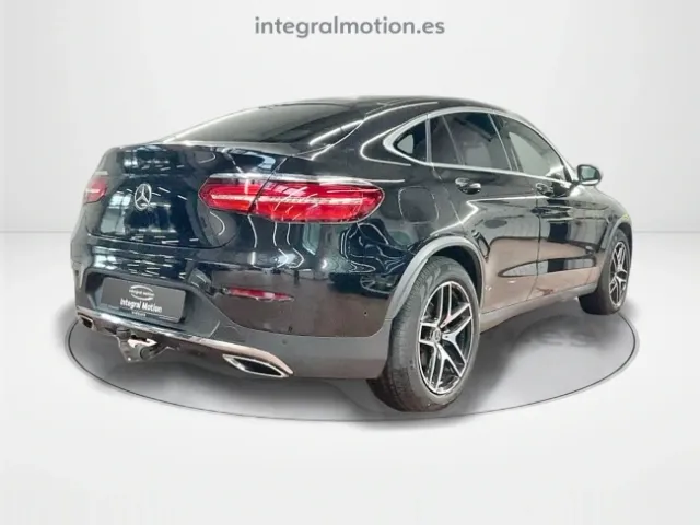 Mercedes GLC