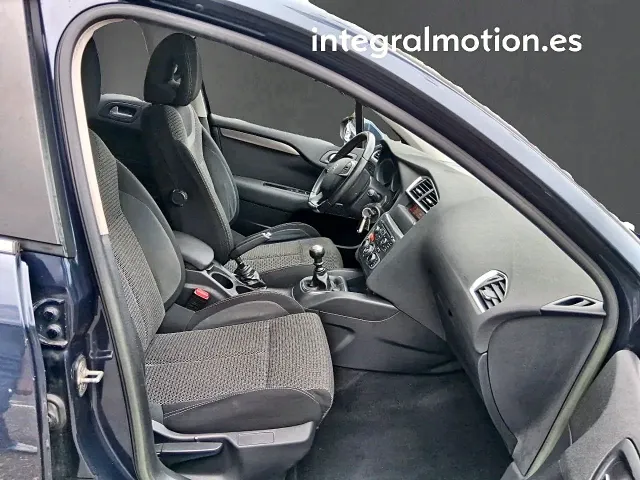 Citroën C4