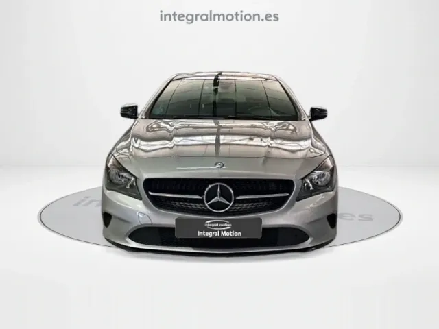 Mercedes CLA