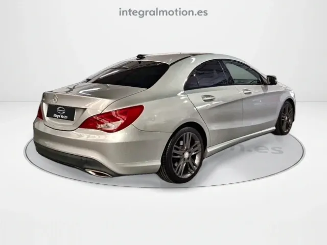 Mercedes CLA