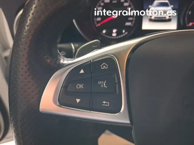 Mercedes GLC