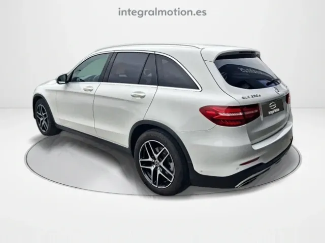 Mercedes GLC