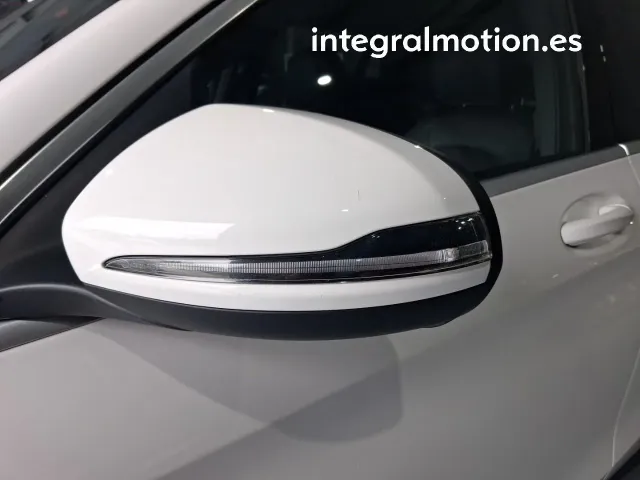 Mercedes GLC