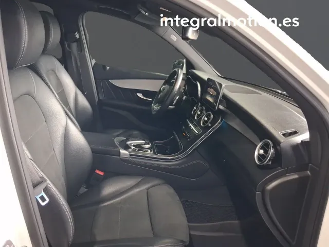 Mercedes GLC
