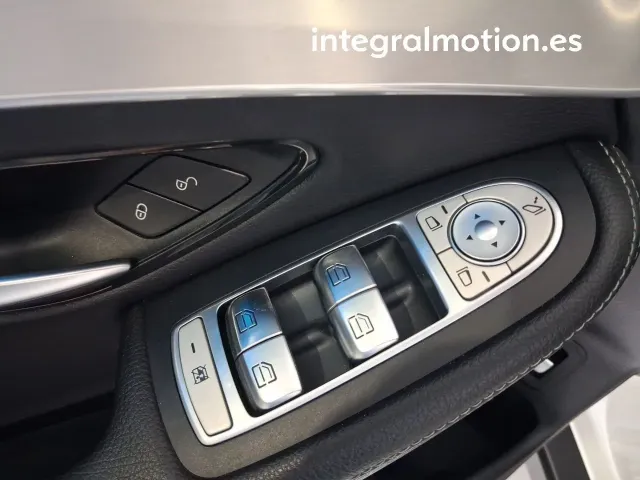 Mercedes GLC