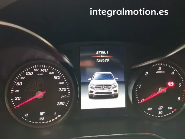 Mercedes GLC