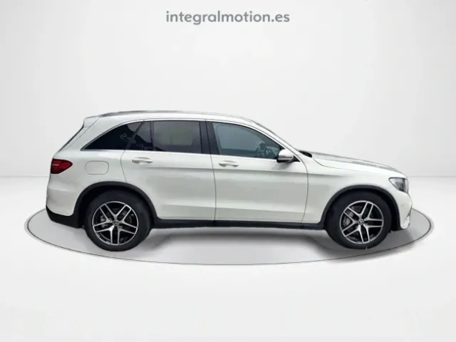 Mercedes GLC