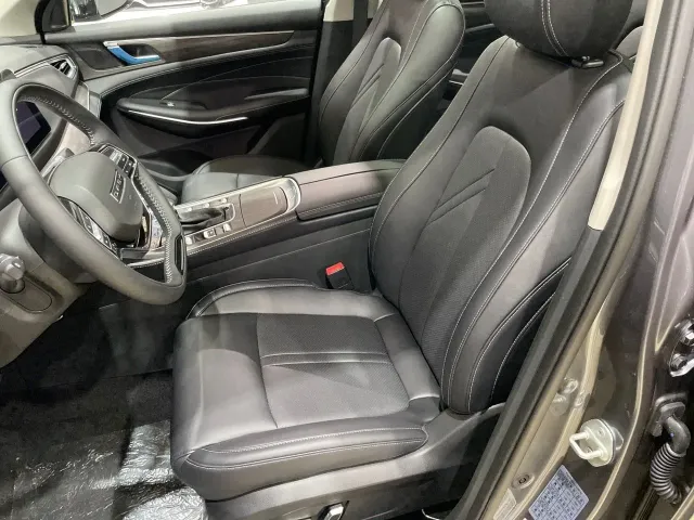 DFSK 600