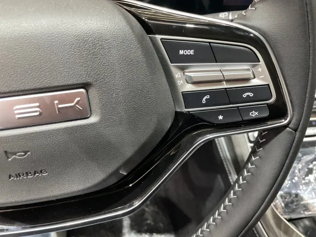 DFSK 600