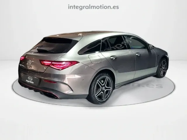 Mercedes CLA