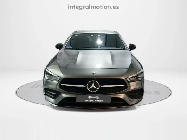Mercedes CLA