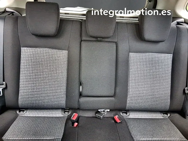 Suzuki SCross