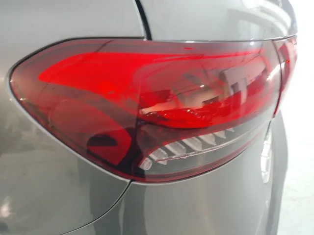 Mercedes EQA