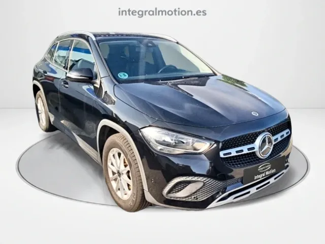 Mercedes GLA