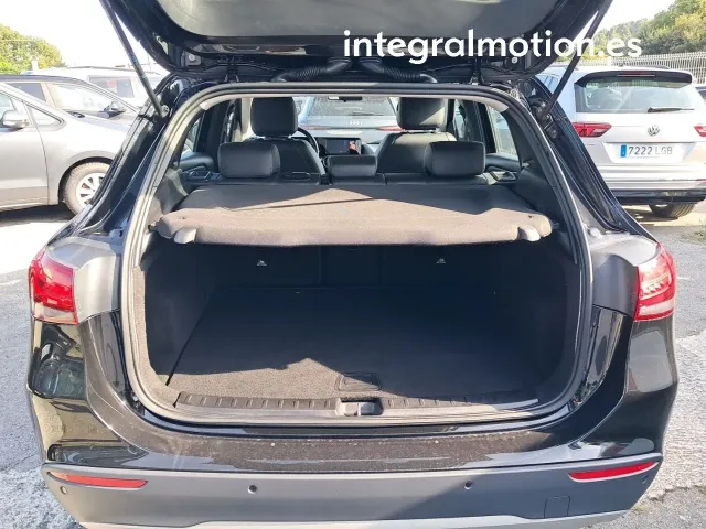 Mercedes GLA