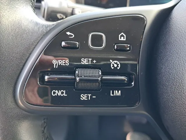 Mercedes GLA