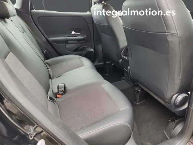 Mercedes GLA