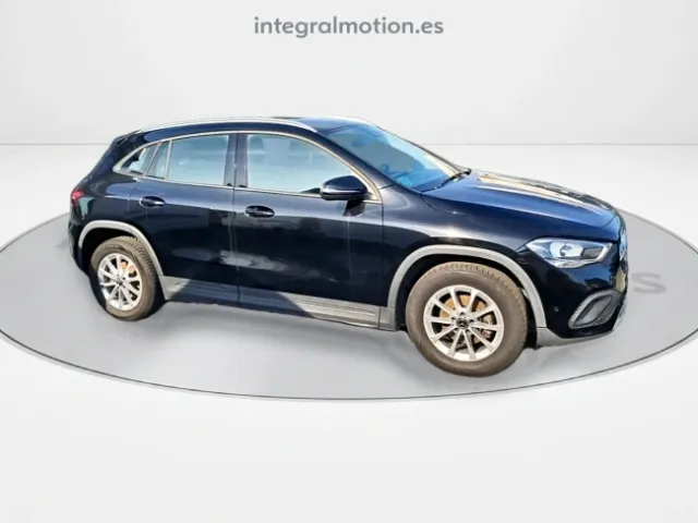 Mercedes GLA