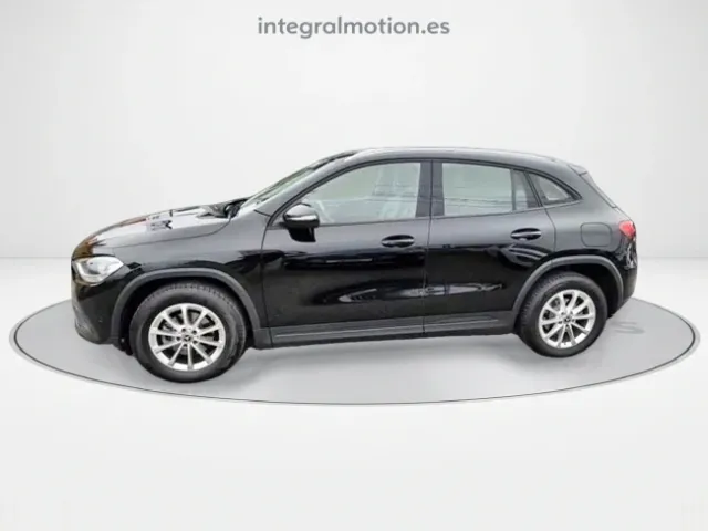 Mercedes GLA