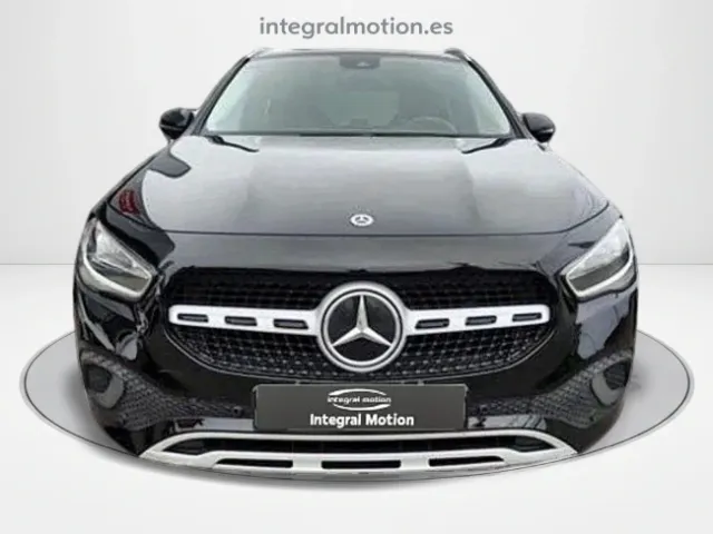 Mercedes GLA