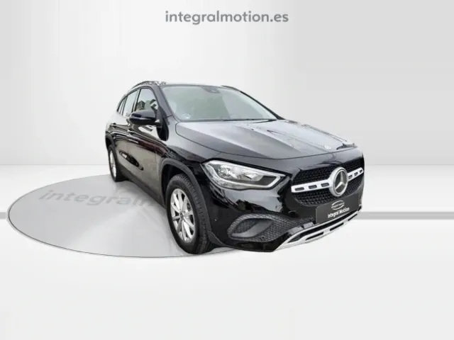 Mercedes GLA
