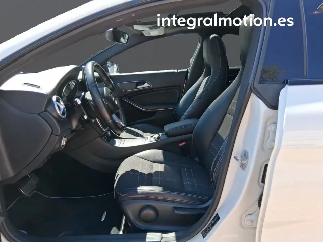 Mercedes CLA