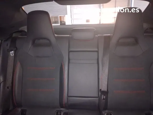 Mercedes CLA