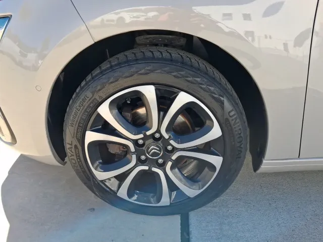 Citroën Grand C4 Spacetourer