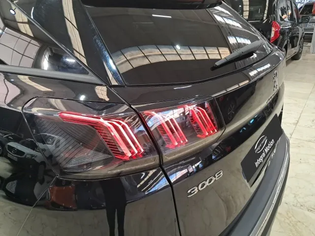 Peugeot 3008 Hybrid