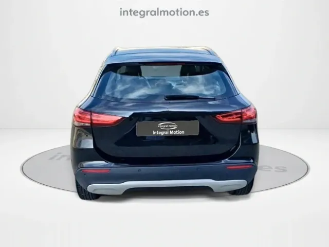 Mercedes GLA