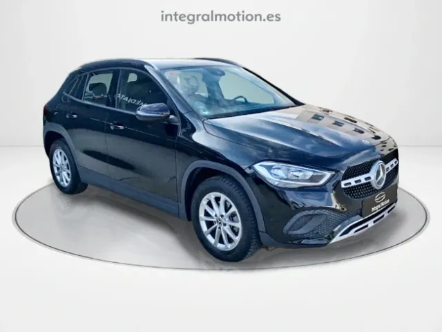 Mercedes GLA
