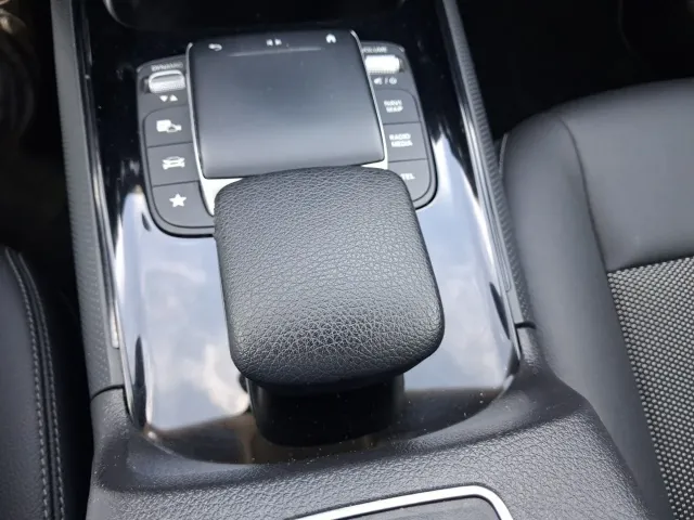 Mercedes GLA