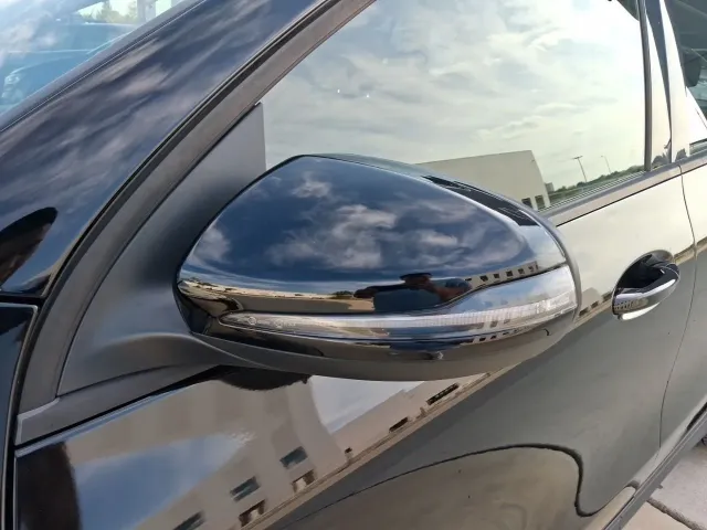 Mercedes GLA