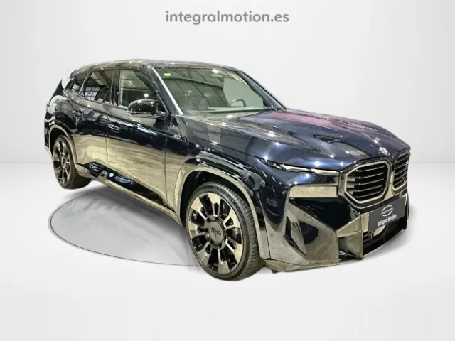 BMW XM