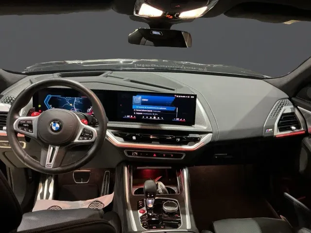 BMW XM
