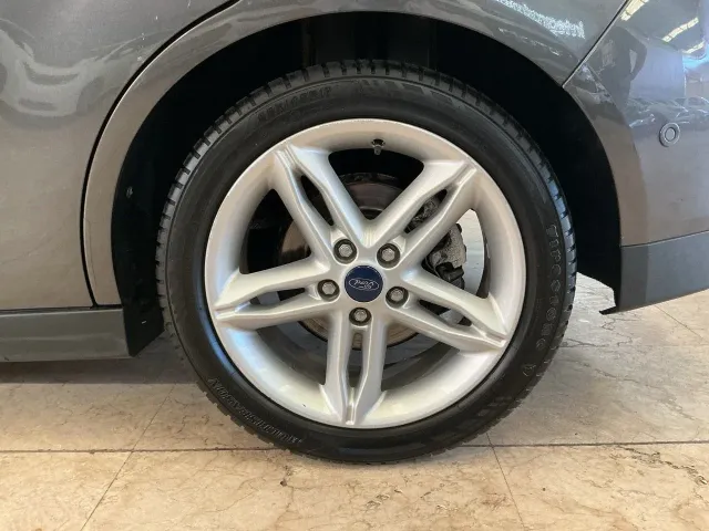 Ford C Max