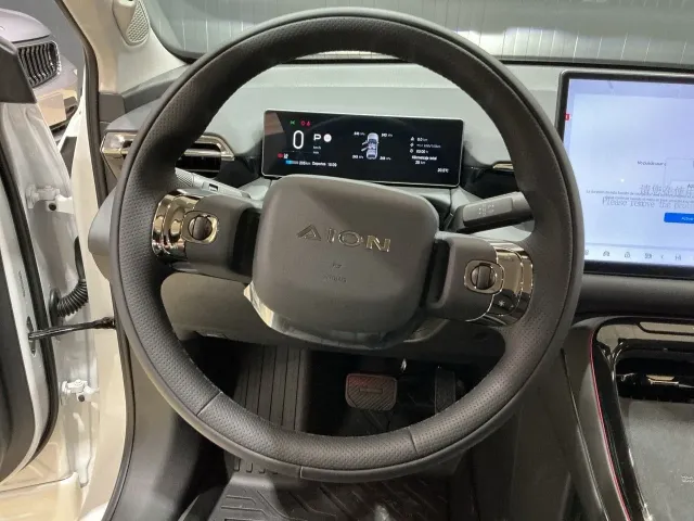 GAC AION V
