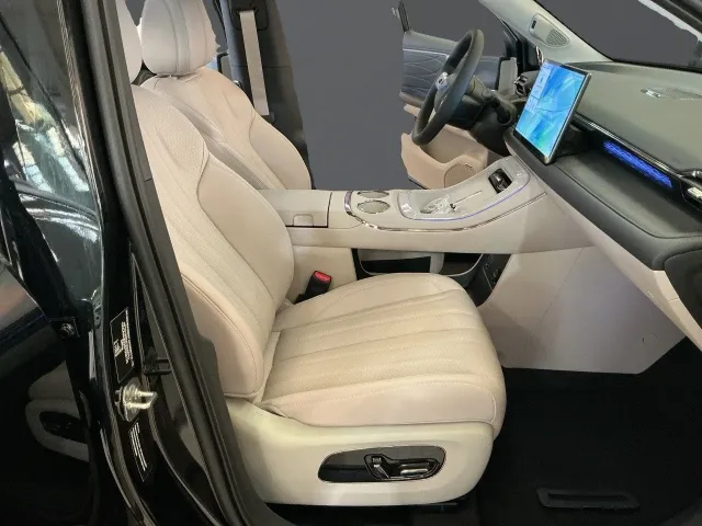 GAC AION V