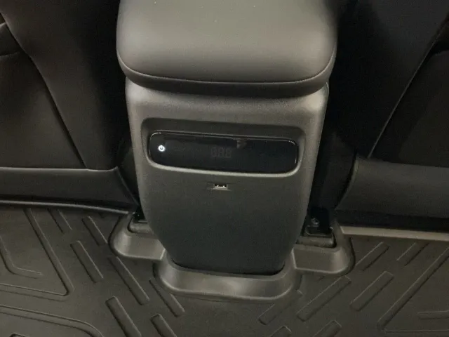 GAC AION V