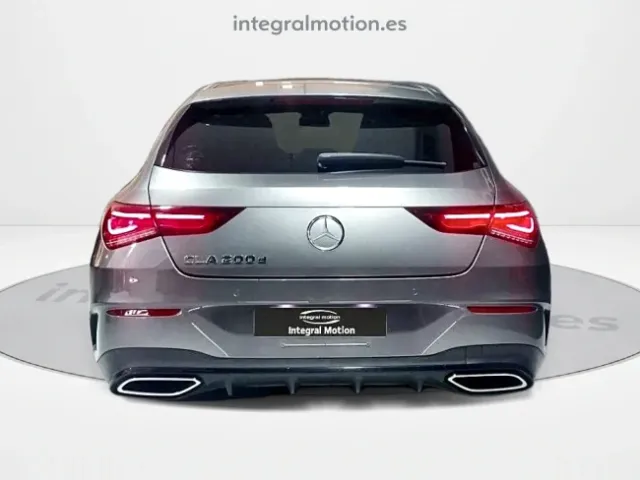 Mercedes CLA