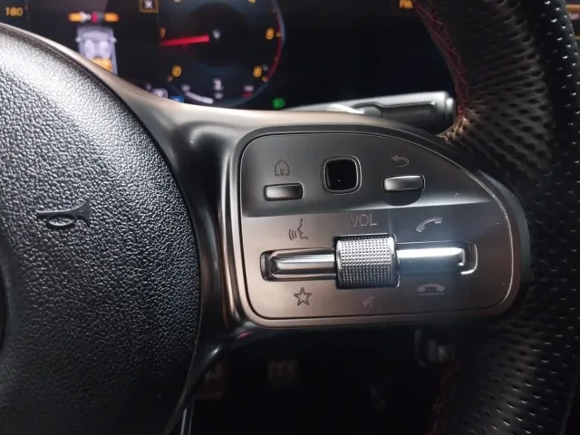 Mercedes CLA
