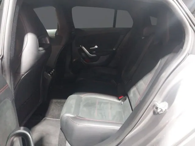 Mercedes CLA