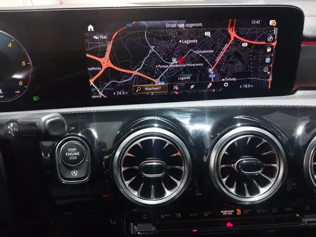 Mercedes CLA