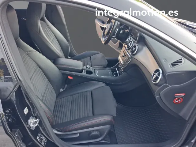 Mercedes CLA